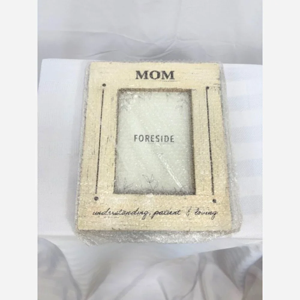 Mom Photo Frame – Rustic Whitewashed Wood - Picture 7 of 8